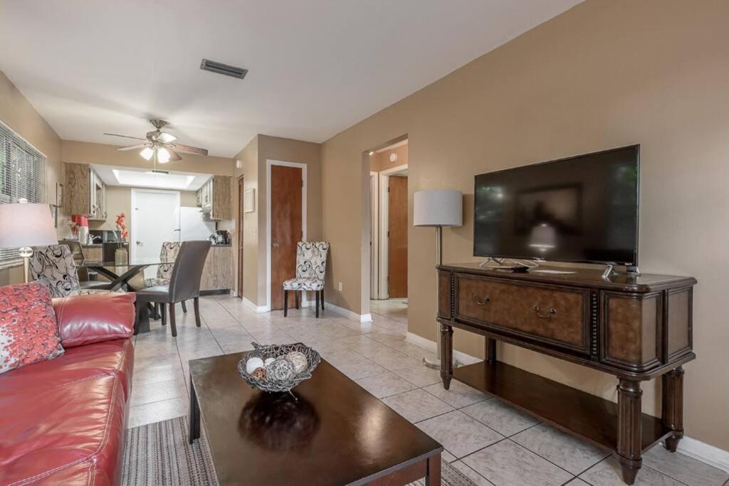 شقة Glendale Getaway Prime Brandon Location المظهر الخارجي الصورة